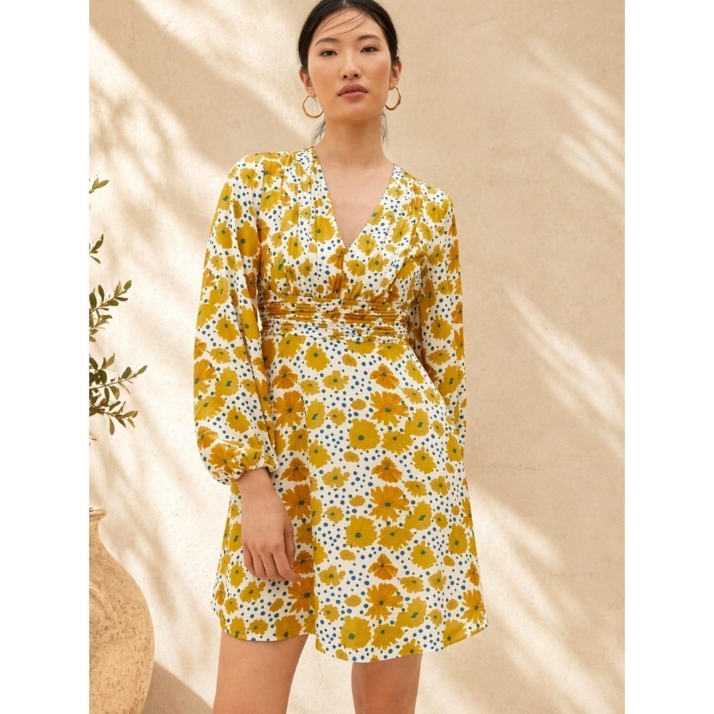 Anthropologie Vera Buttercup Floral Mini Dress M Puff Sleeve Ruched Waist Luxe
